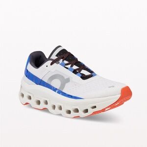 On cloud monster size 6.5 for women